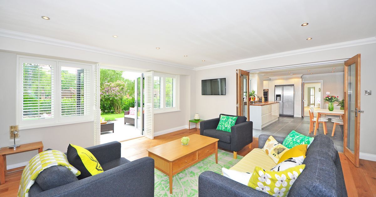 IPTV connections by household - a modern living room - BoomTV